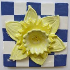 Daffodil, daffodil tile, Nantucket daffodil tile, hand made tile, bas-relief daffodil tile, Nantucket daffodil